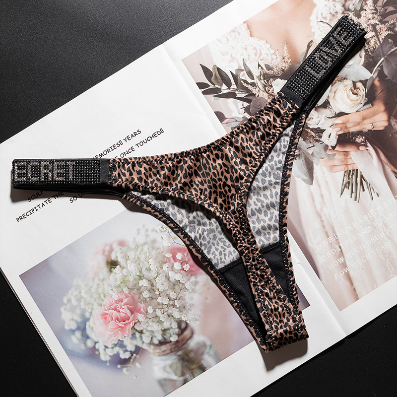 Letter Sexy Panties Women Thon - огляд і ціна Fitness & Nutrition Lab Zapopan